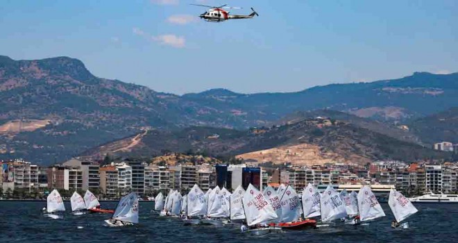 Ege Sahil Güvenlik 40. Yıl Yelken Yarışları'nda start verildi