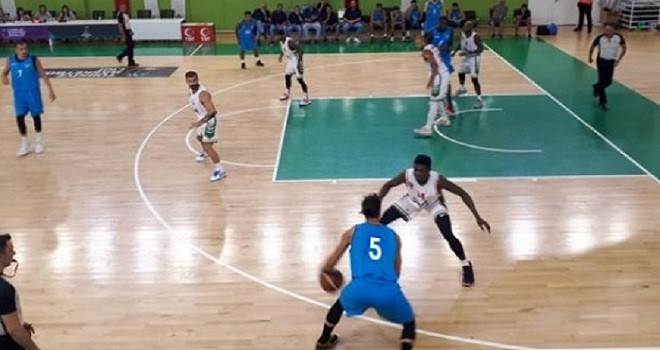 Pınar Karşıyaka, Türk Telekom'u yendi