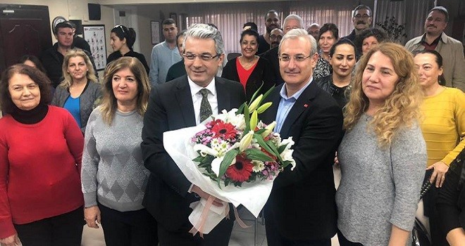 Başkan Akpınar, CHP'yi ziyaret etti