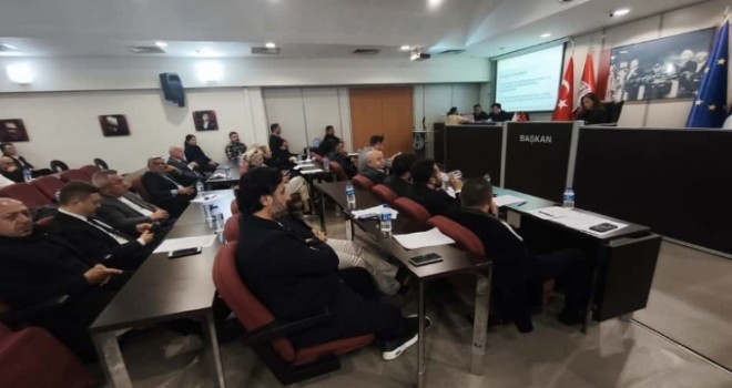 Karşıyaka Belediyesi'nde Aralık Ayı Meclis Toplantısı: Kamyon hibesi, yeni adalet binasına onay