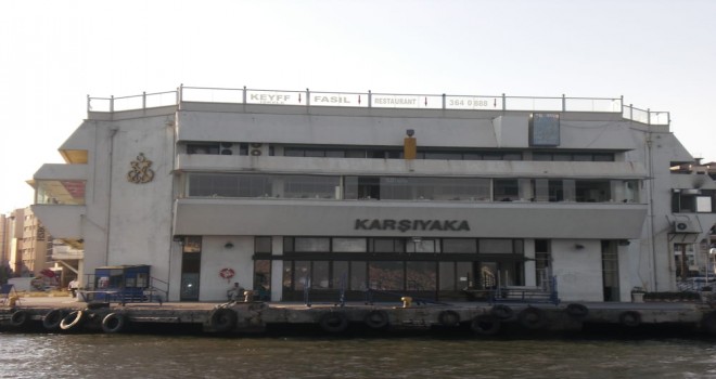 Karşıyaka İskelesi büyütülüyor