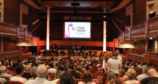 2. İzmir Uluslararası Film ve Müzik Festivali başladı