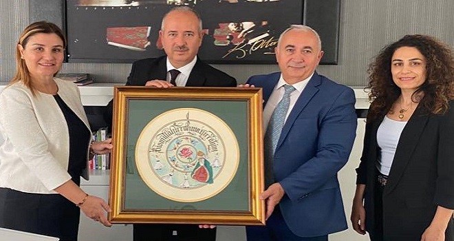 Karşıyaka Halk Eğitim'den Milli Eğitim Müdürüne ziyaret