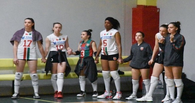 Karşıyaka filede Çiftlikköy Belediyespor'u konuk ediyor