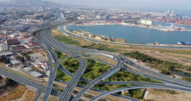 İzmir’in projeleri için 21 milyar liranın üzerinde yatırım yapıldı