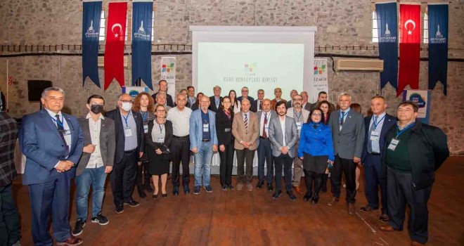 Başkan Soyer: Tek çözüm demokrasi