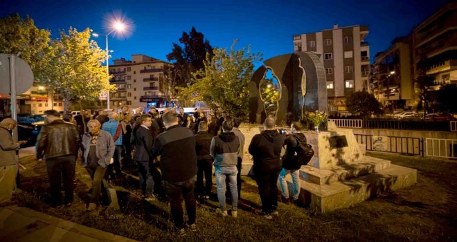 Karşıyaka'da ''Üç Fidan''a duygusal anma