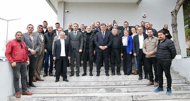 Tugay: Bu şehir Dr. Behçet Uz’u belediye başkanı yaptı bir de Dr. Cemil Tugay olsun