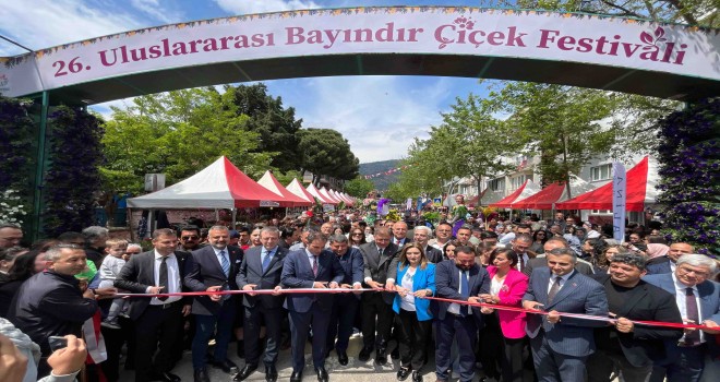 CHP İzmir tam kadro festivalde
