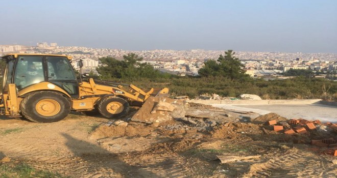 Buca’da imar fırsatçıları seferberliği