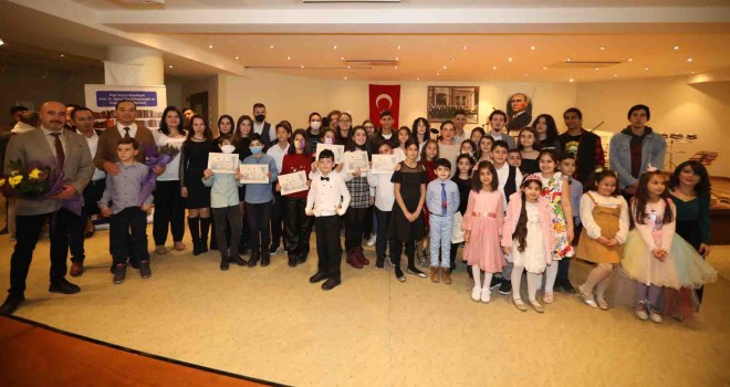 Efes Selçuk'lu çocuklardan ilham veren beste