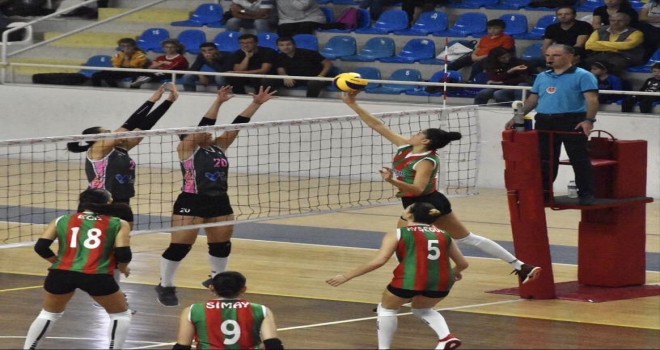 Karşıyaka filede Çanakkale'yi geçemedi...