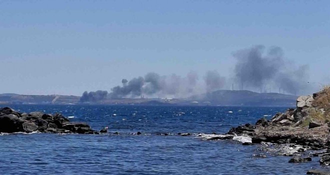 Aliağa'da gemi yangını...