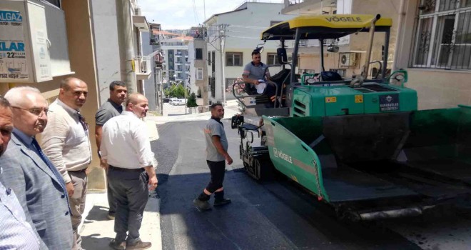 Karabağlar Belediyesi ekipleri tam kadro sahada