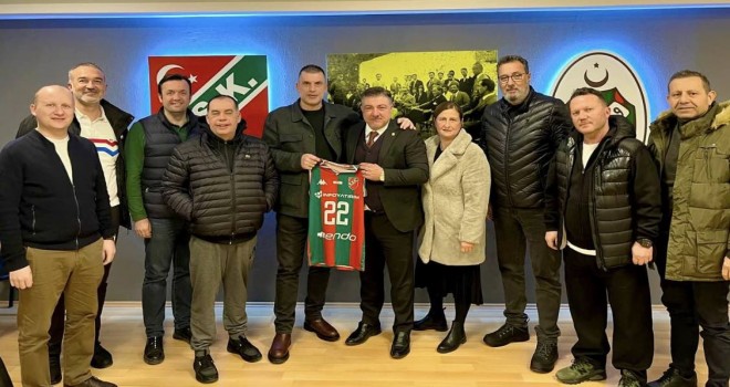 Güner: Karşıyaka'da bazı gruplar senin başarılı olmanı istemez