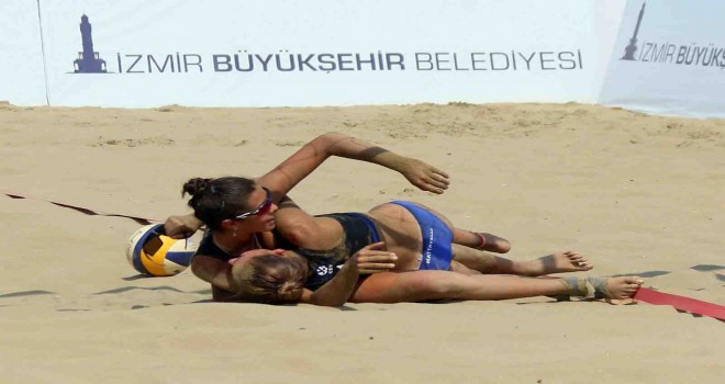 U-18 Avrupa Plaj Voleybol Şampiyonası'nda son dört belli oldu
