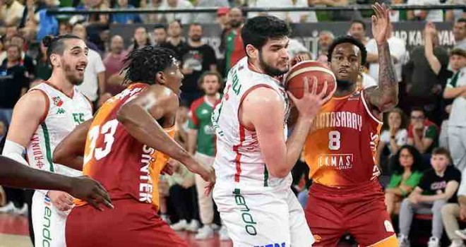 Pınar Karşıyaka seriyi eşitlemek için Galatasaray karşısında