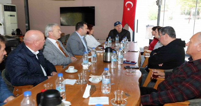 Başkan Engin muhtarlarla bir araya geldi