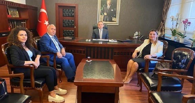 Karşıyaka Halk Eğitim'den kaymakam ziyareti