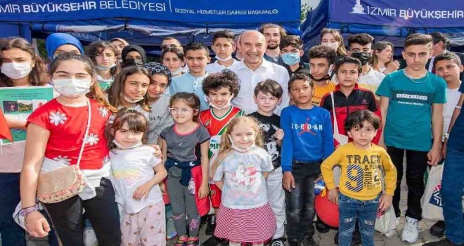 İzmir'de öğrencilere kuru yemiş ve meyve dağıtılacak