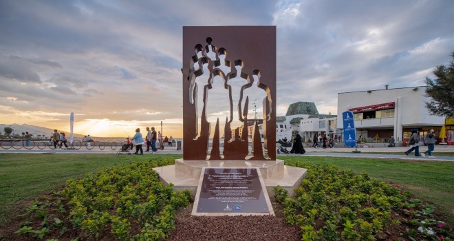 Gönüllülüğe Saygı Anıtı açıldı