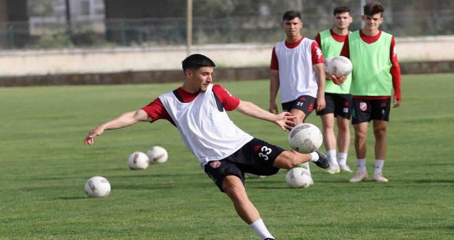 Karşıyaka, Sapanca deplasmanında