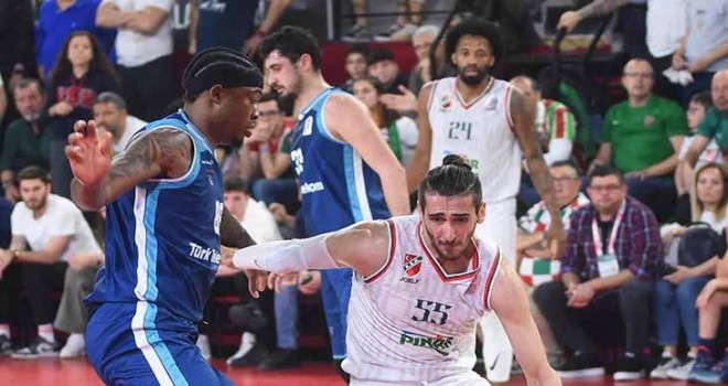 Pınar Karşıyaka, Türk Telekom deplasmanında