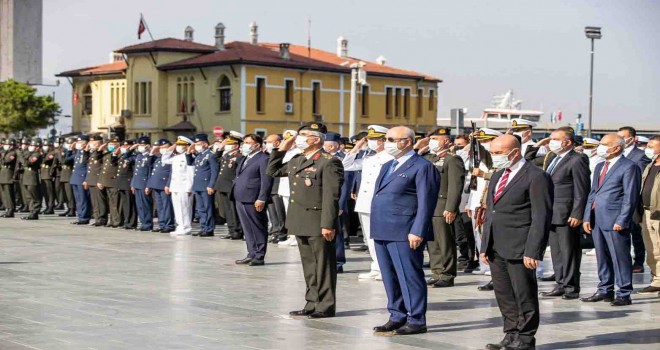 Başkan Soyer Gaziler Günü törenine katıldı