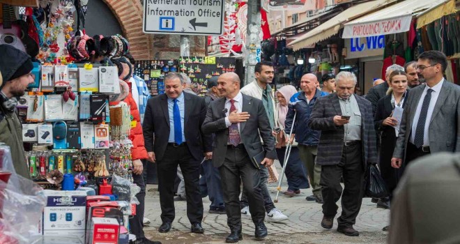 Soyer: Bütün İzmir’i yılbaşını Kemeraltı’nda karşılamaya davet ediyoruz