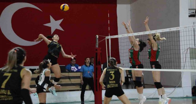 Karşıyaka'nın serisi Edremit'te sona erdi