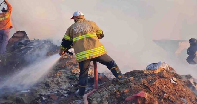 İzmir İtfaiyesi’ne tatil yok
