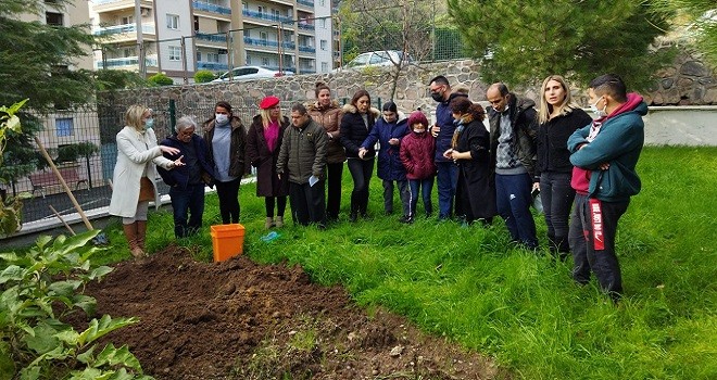 Karşıyaka Halk Eğitim Merkezi’nden bir ilk daha…