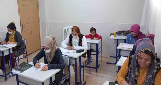 Bayraklı’da öğrenmenin yaşı yok