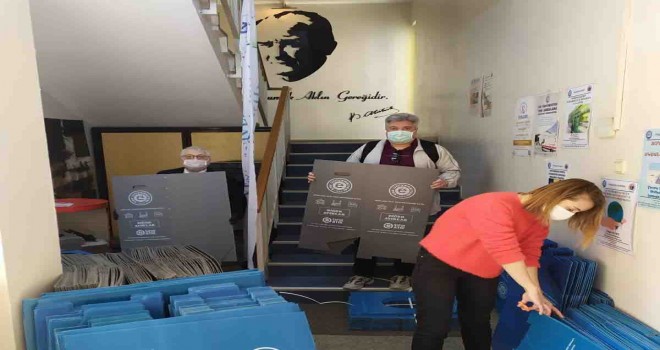 Ege Üniversitesi'ne ''Gri Atık Toplama Kutuları'' koyuldu