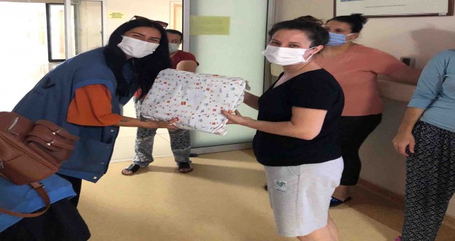 LÖSEV İzmir bayramda da yalnız bırakmadı