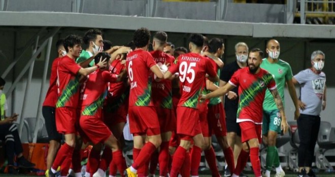 Karşıyaka bayram sonrası masaya oturacak...