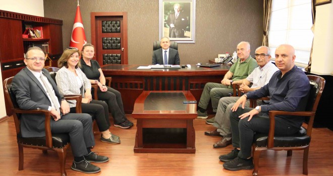 Muhtarlar Derneği yeni yönetimi Kaymakam Demir’i ziyaret etti