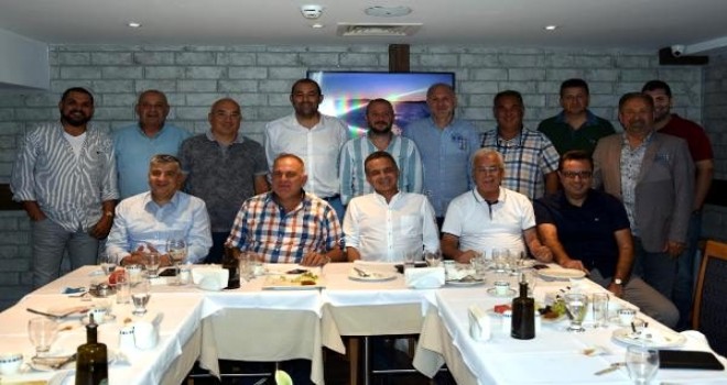 KSK eski ve yeni yöneticilerinden 500 kombine