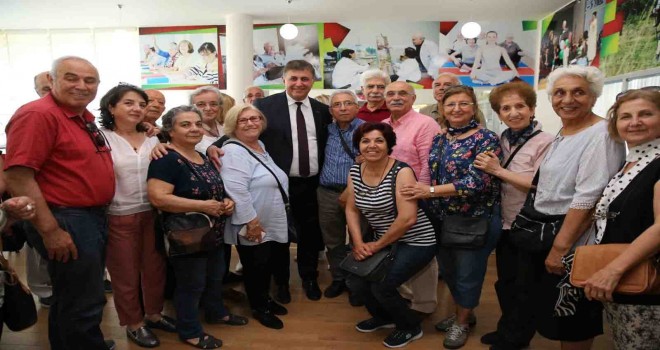 Karşıyaka’nın çınarları ikinci baharı yaşıyor