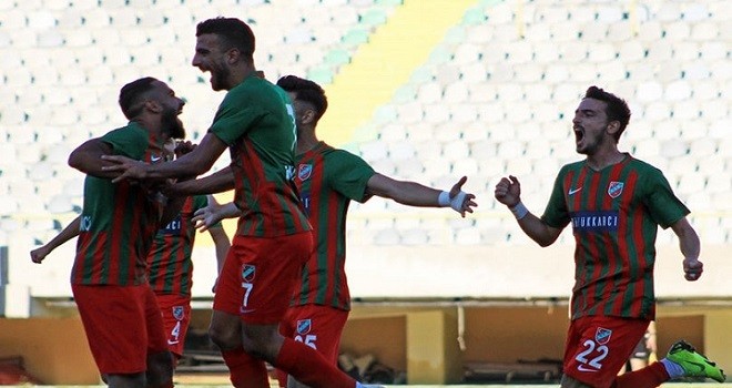 Karşıyaka tek golle 3 puanı aldı