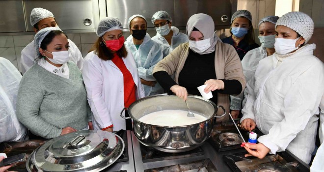 Çiğlili kadınlar peynir üretimine başladı