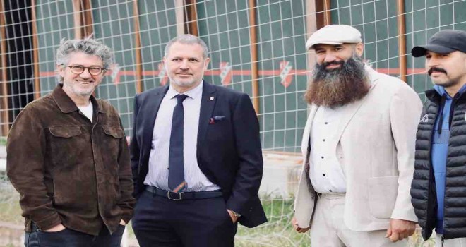 Başkan Ergüllü ve Futbol şubeden KSK antrenmanına ziyaret