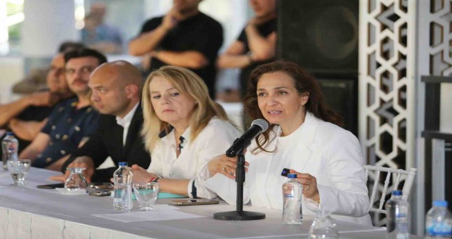 Başkan Ünsal Cumhuriyet Mahallesi’nde halkla buluştu