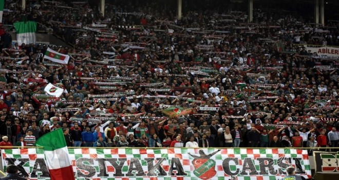 Karşıyaka'ya Atatürk Stadı'nda 1380 taraftar kontenjanı