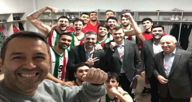 Karşıyaka Belediyespor evinde galip