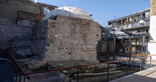 Tarihi hamam günümüzle buluşuyor