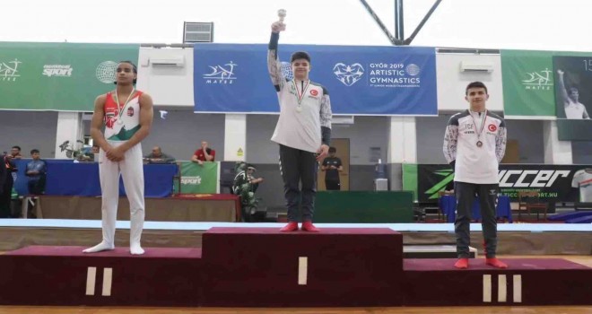 Ege Ertöz Türkiye ve Karşıyaka’nın gururu oldu