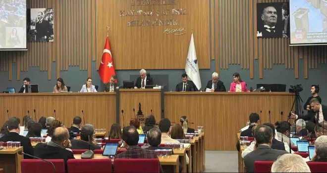 İzmir Büyükşehir Belediye Meclisi’nde Karşıyaka'ya iki müjde