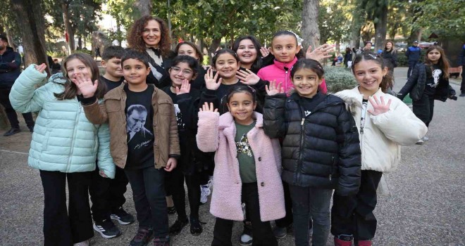 Karşıyaka'da atık yağ toplayan çocuklara ödül...