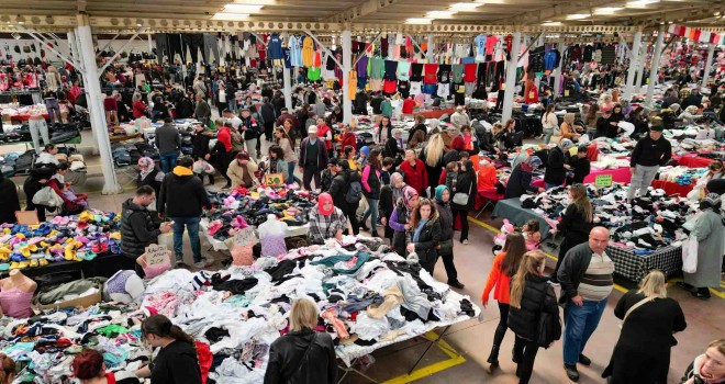 Aliağa Sosyete Pazarı açıldı